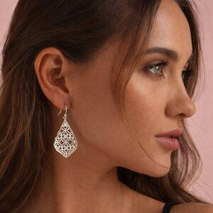 NWOT Italian style 925 Sterling Silver Long Dangling  Earrings